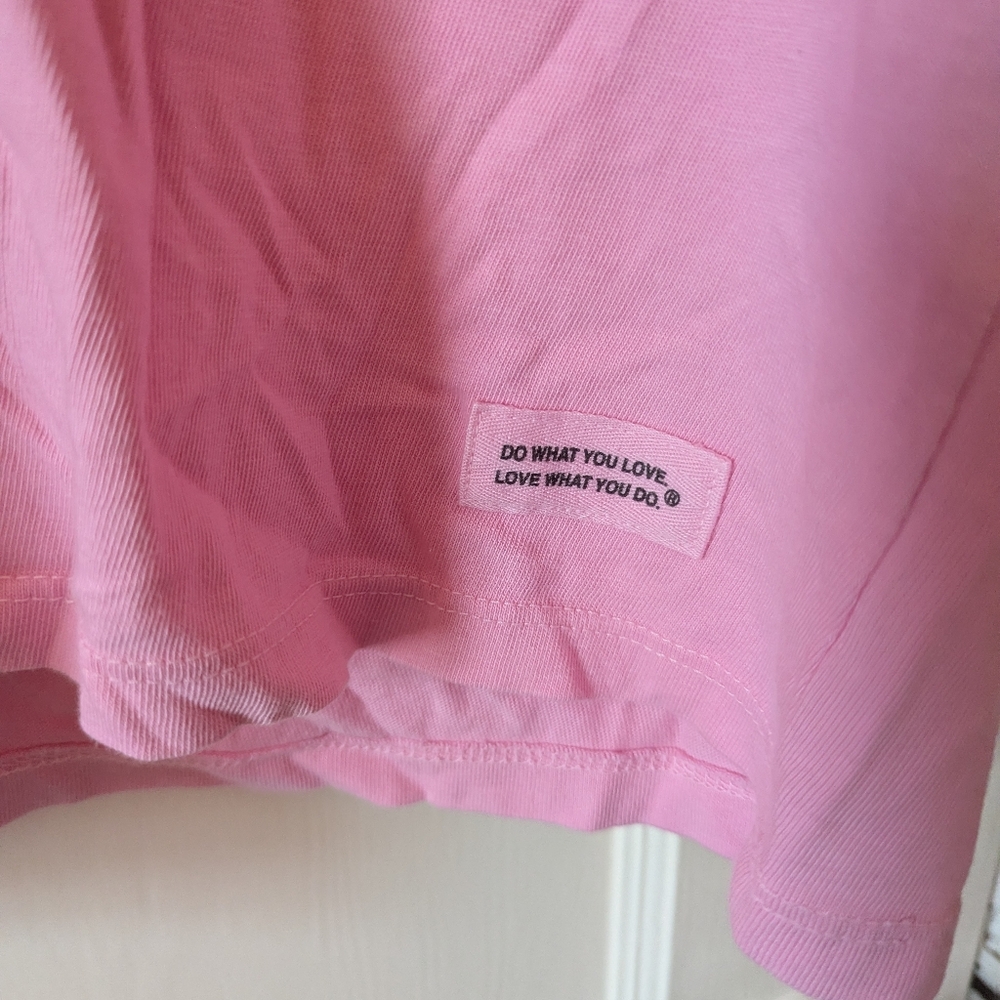 Pink Graphic T-shirt - Picture 4 of 4